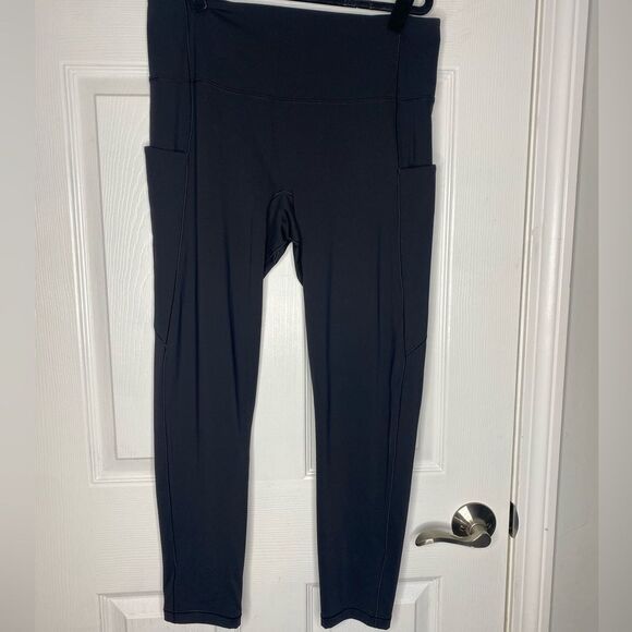 ARC’TERYX Oriel High Rise 26” Black Leggings Special Edition Size 14 - Picture 1 of 7
